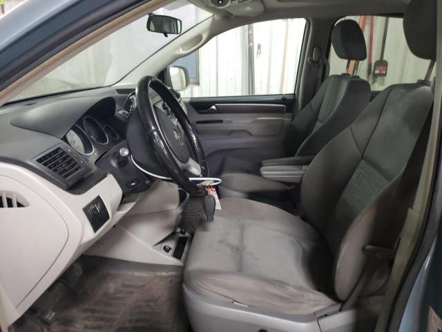 2009 Volkswagen Routan SE