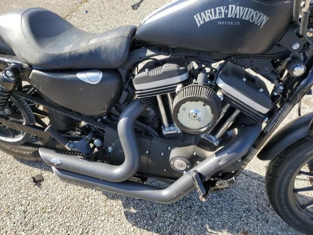 2013 Harley-Davidson XL883 Iron 883
