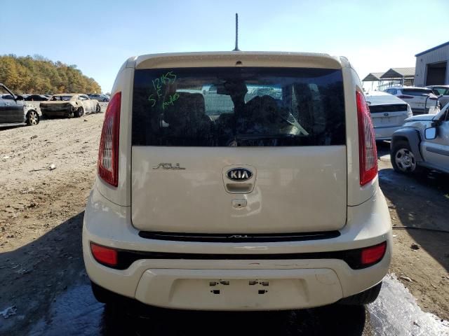 2013 KIA Soul +