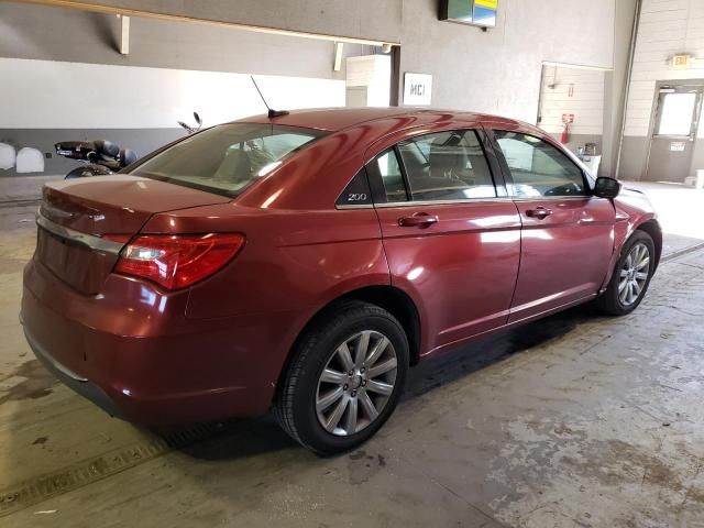 2013 Chrysler 200 Touring