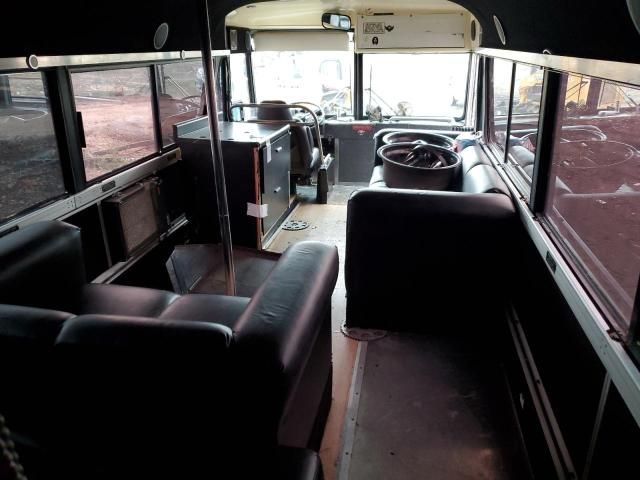 1977 Mci (les Auto Bus) Bus
