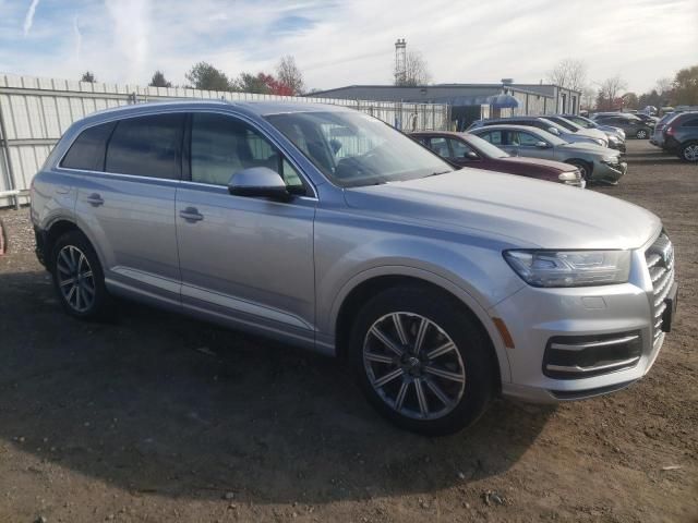 2019 Audi Q7 Premium Plus