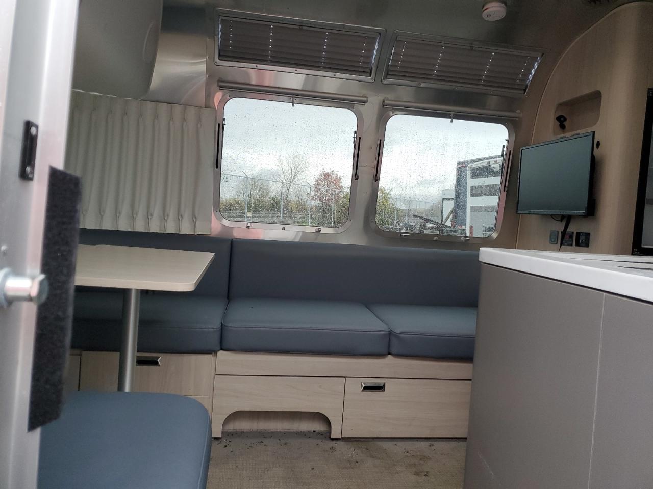 2023 Airstream Globetrott