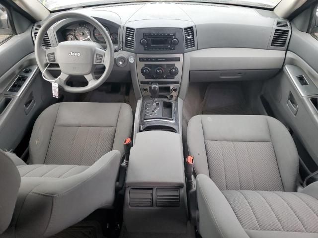 2005 Jeep Grand Cherokee Laredo