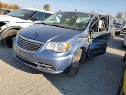 Vehiculos salvage en venta de Copart Alorton, IL: 2011 Chrysler Town & Country Touring L