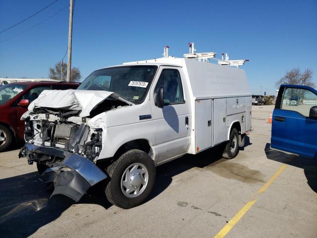 2022 Ford Econoline E350 Super Duty Cutaway Van