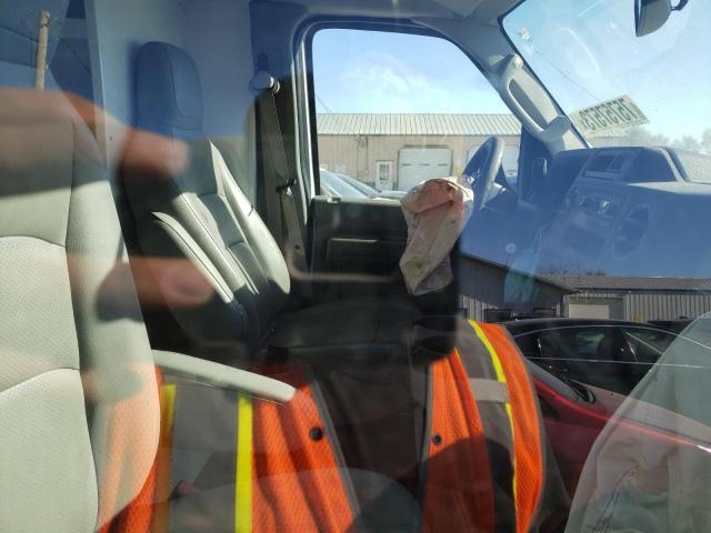 2022 Ford Econoline E350 Super Duty Cutaway Van