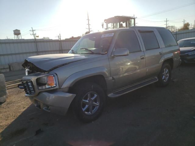 2000 Cadillac Escalade