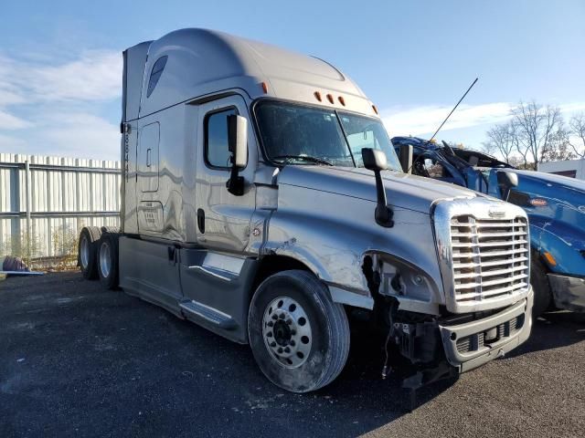 2016 Freightliner Cascadia 125