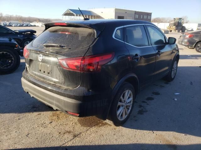 2017 Nissan Rogue Sport S