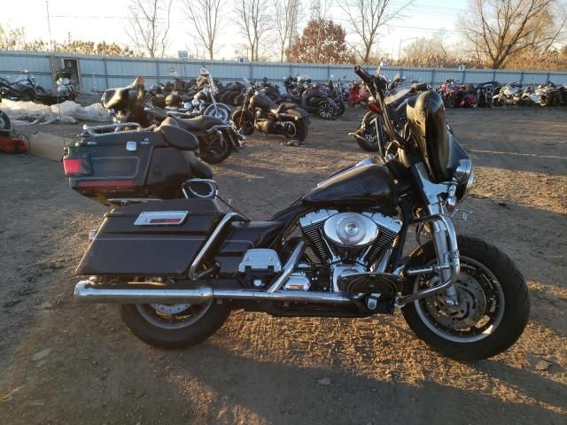 2004 Harley-Davidson Flhtcui