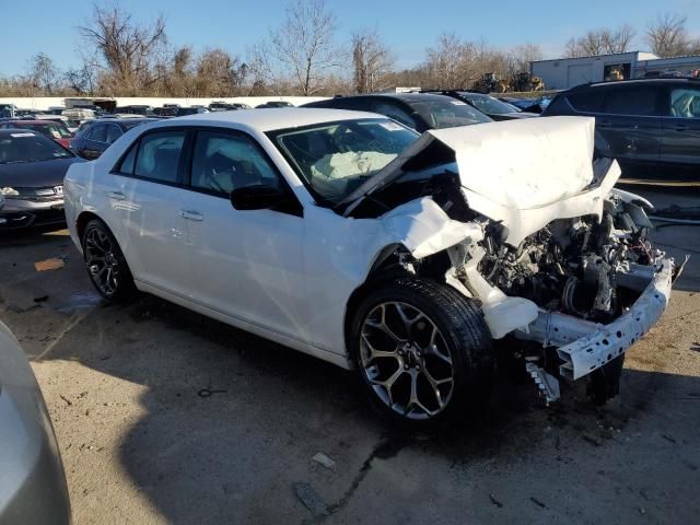 2018 Chrysler 300 Touring