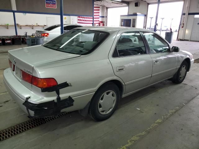 2000 Toyota Camry CE