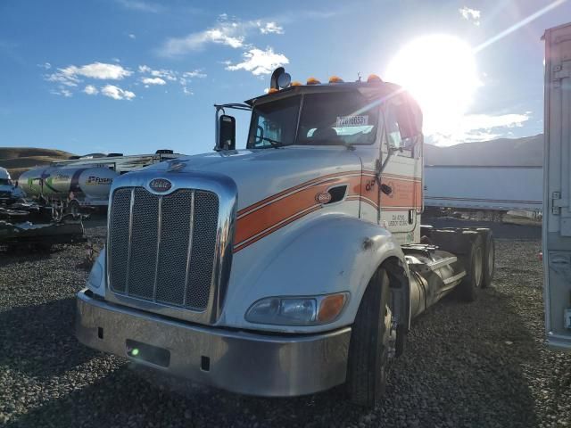 2012 Peterbilt 386