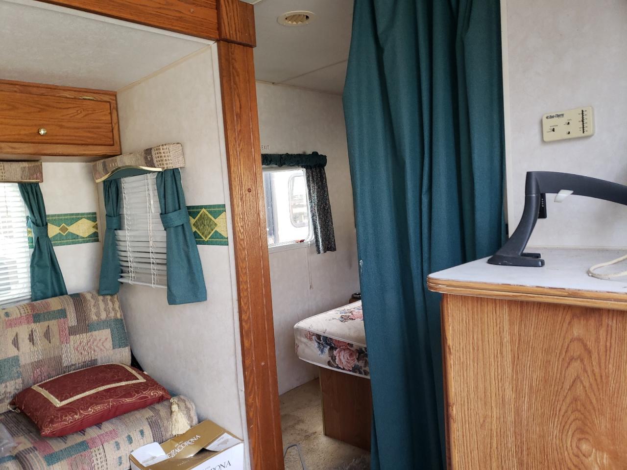 2003 Scam 2003 Aero Coach M27N Skamper Ultra