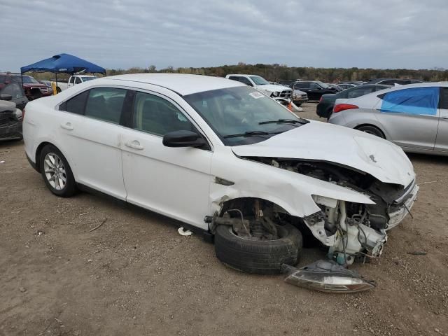 2015 Ford Taurus SE