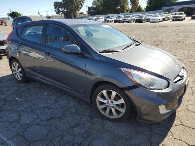 2012 Hyundai Accent GLS