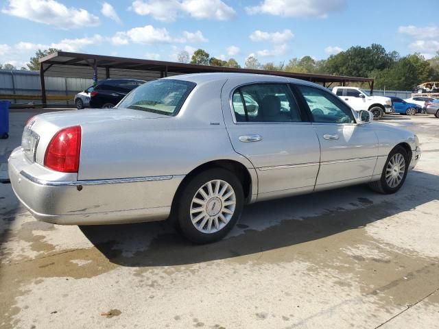 2004 Lincoln Town Car Ultimate