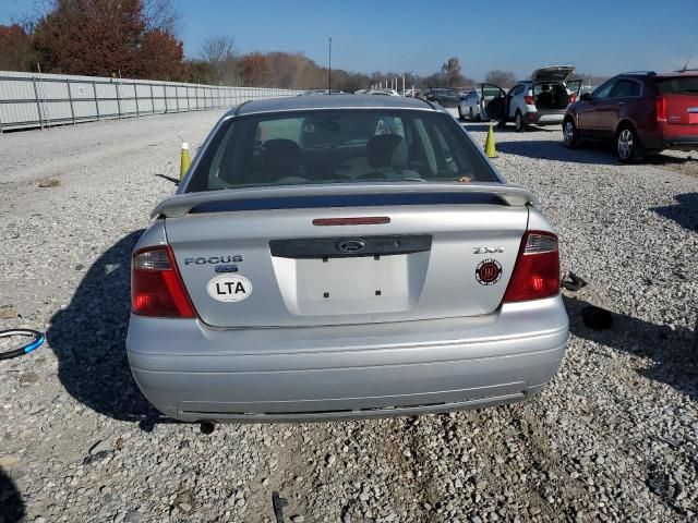 2005 Ford Focus ZX4