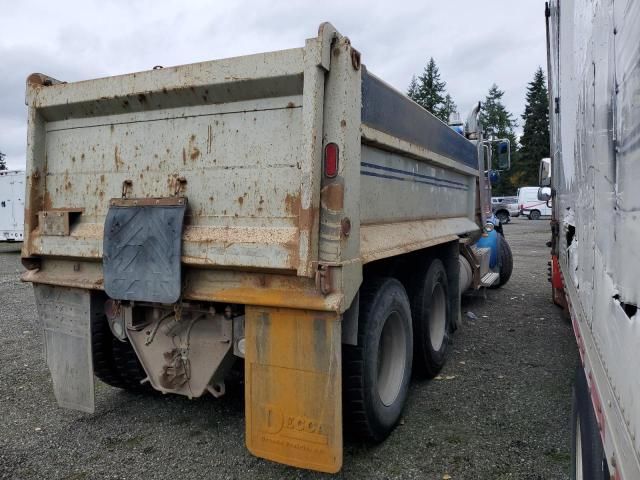 2013 Peterbilt 367