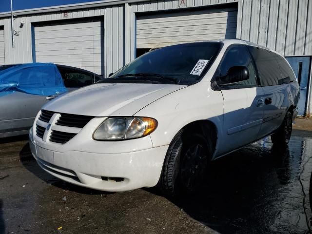 2005 Dodge Grand Caravan SE