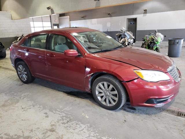 2013 Chrysler 200 Touring