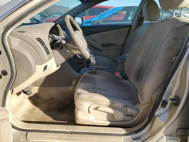 2010 Nissan Altima Base