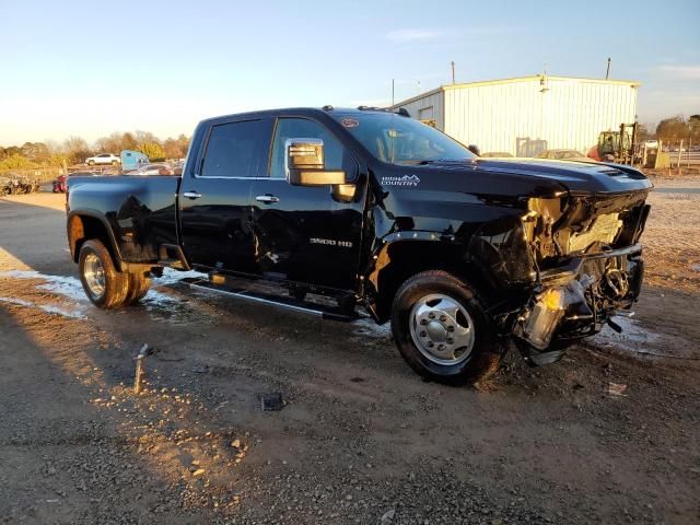 2022 Chevrolet Silverado K3500 High Country