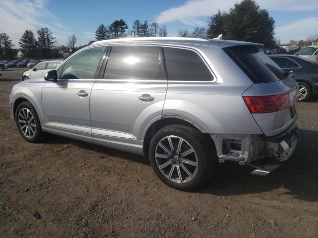 2019 Audi Q7 Premium Plus