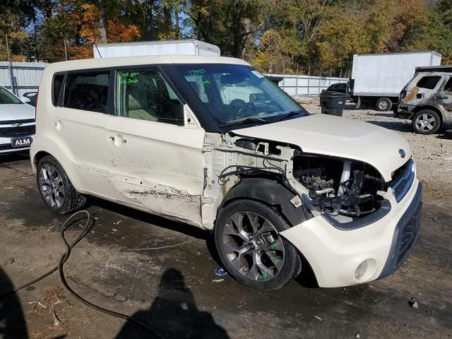 2013 KIA Soul +