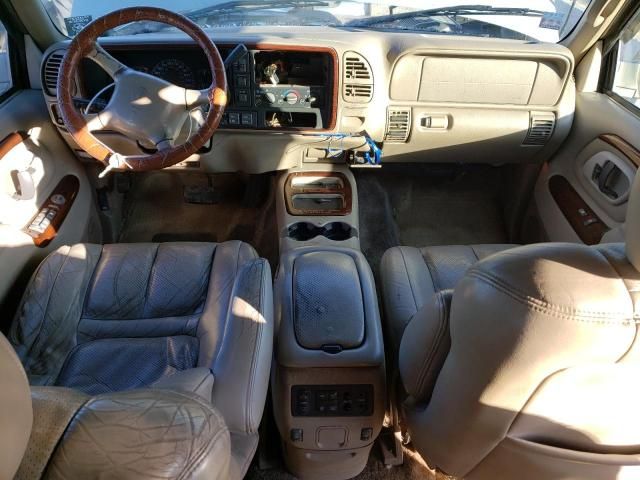 2000 Cadillac Escalade