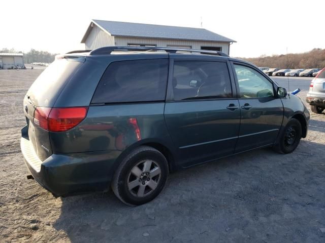 2005 Toyota Sienna CE