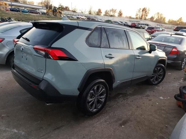 2022 Toyota Rav4 XLE Premium