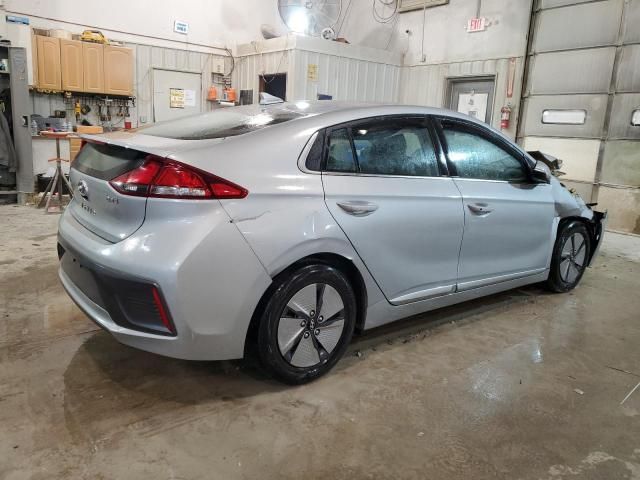 2021 Hyundai Ioniq SE