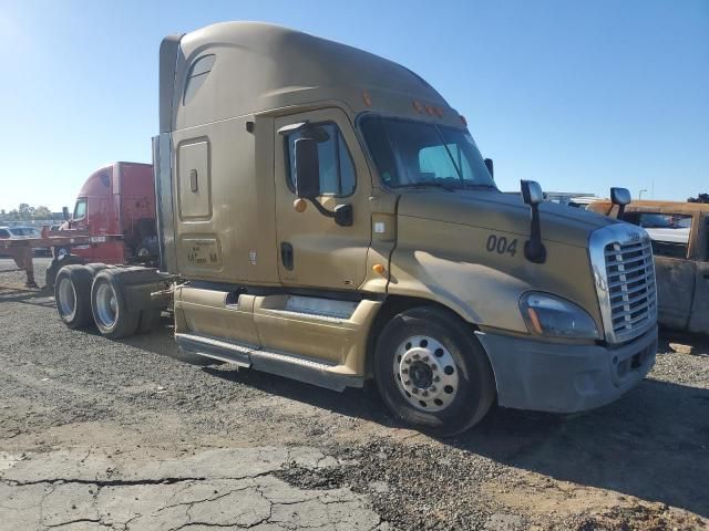 2011 Freightliner Cascadia 125