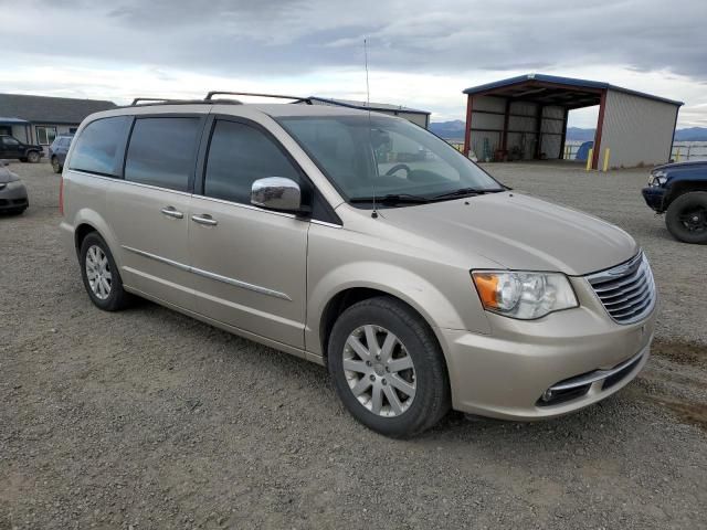 2012 Chrysler Town & Country Touring L