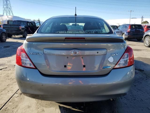 2013 Nissan Versa S