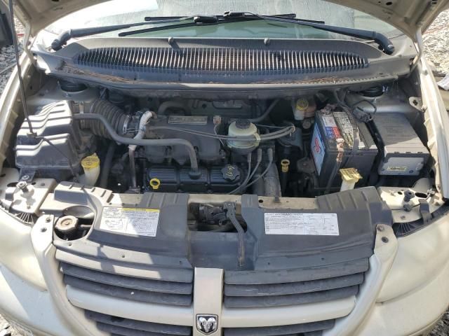 2005 Dodge Grand Caravan SE