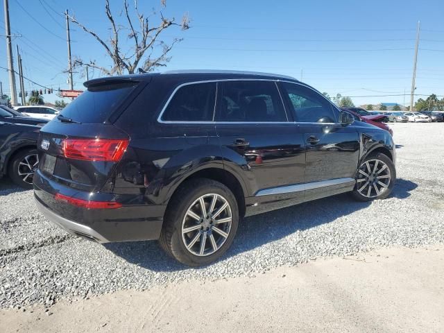 2019 Audi Q7 Premium Plus