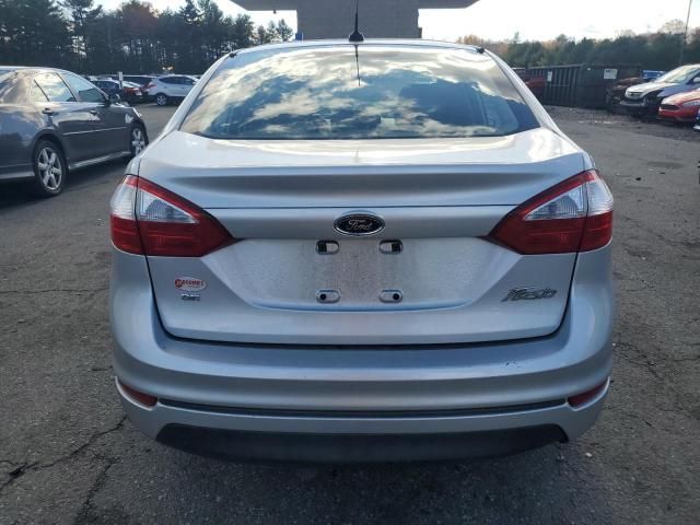 2015 Ford Fiesta SE