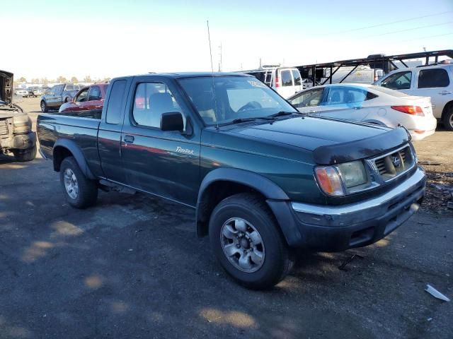 2000 Nissan Frontier King Cab XE