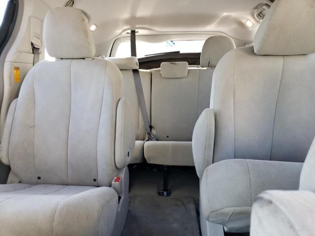 2014 Toyota Sienna