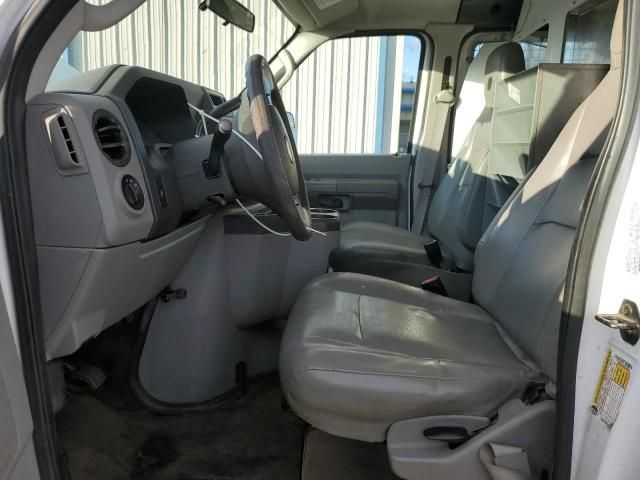 2014 Ford Econoline E250 Van