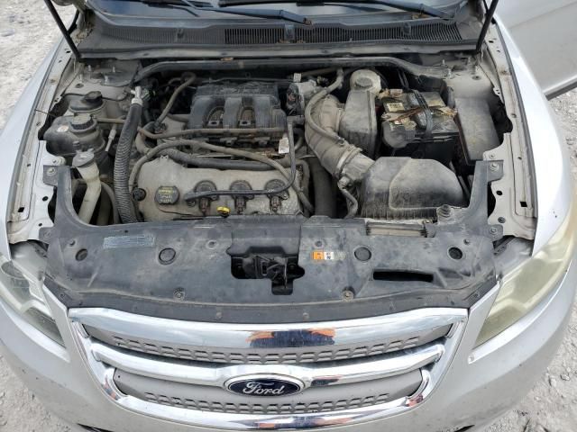 2011 Ford Taurus SEL