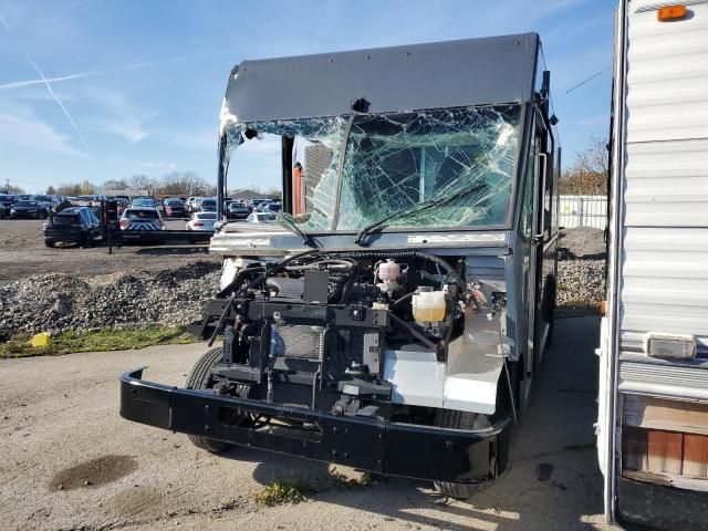 2019 Ford Econoline E450 Super Duty Commercial Stripped Chas