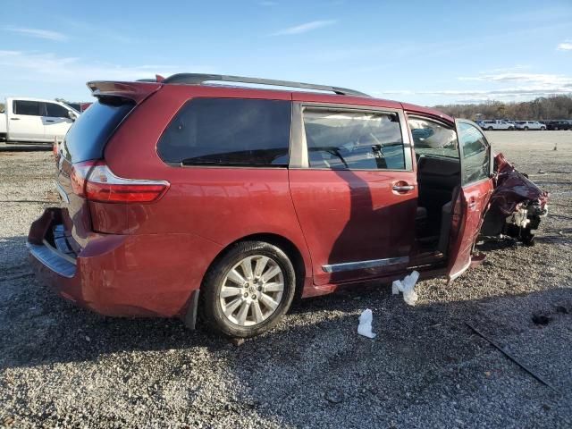 2015 Toyota Sienna XLE