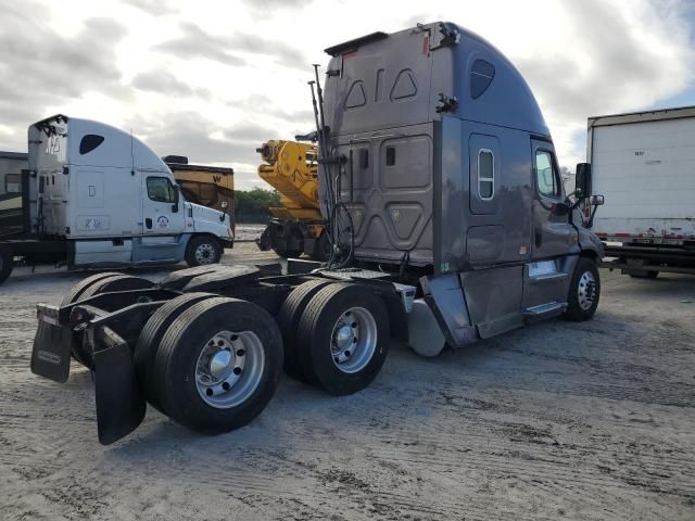 2015 Freightliner Cascadia 125