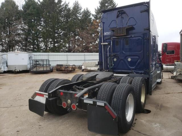 2016 Freightliner Cascadia 125