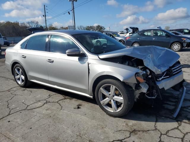 2014 Volkswagen Passat SE