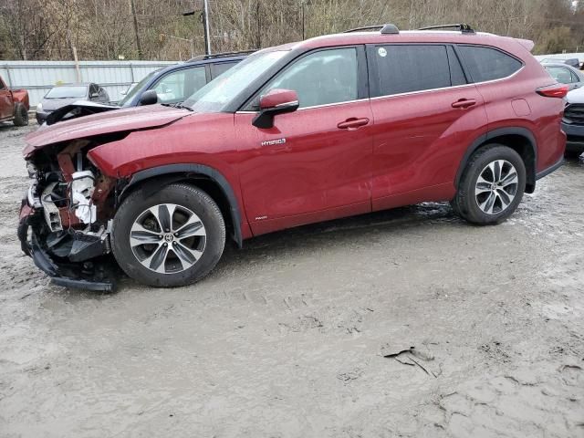 2020 Toyota Highlander Hybrid XLE